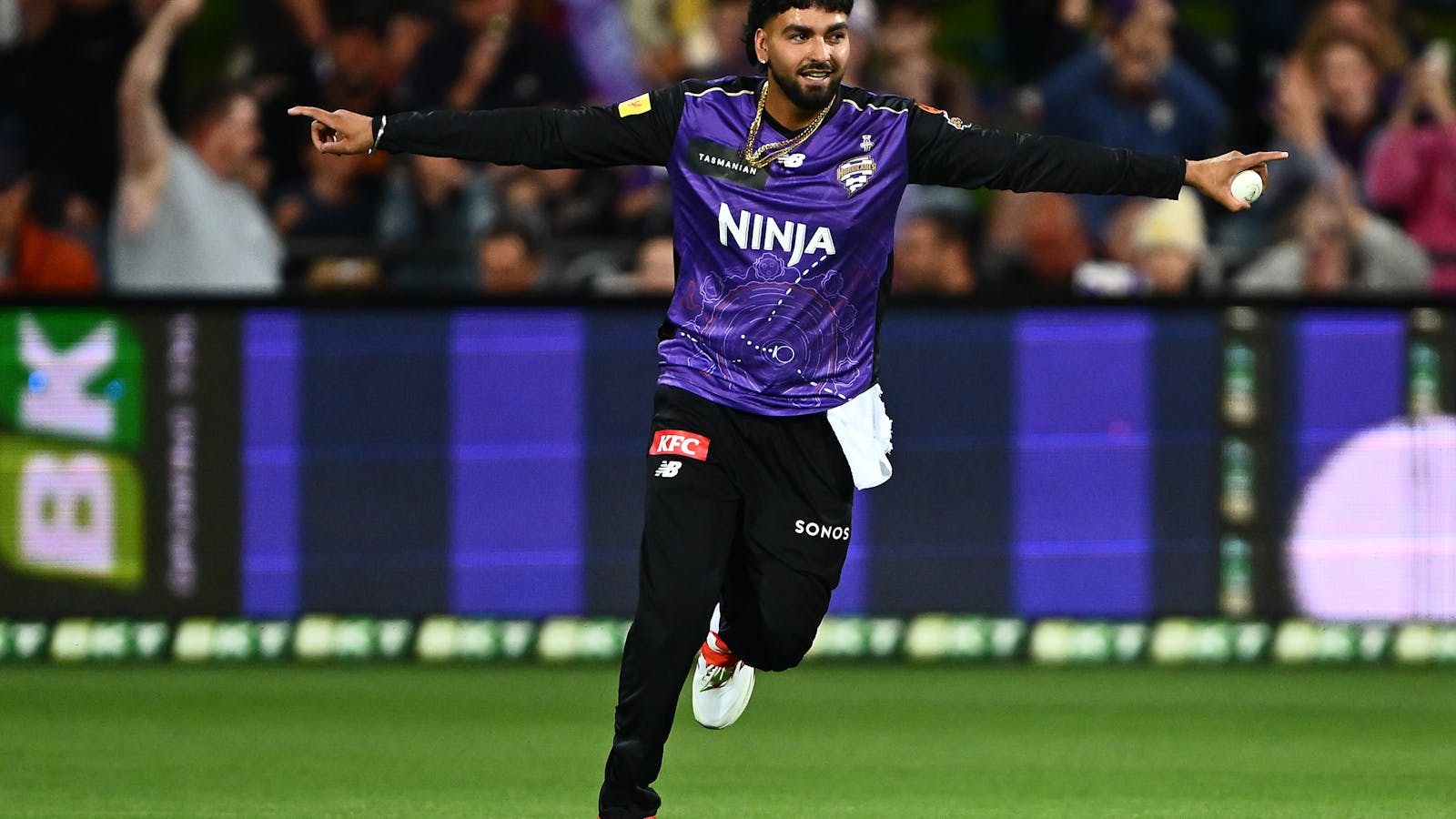 Nikhil Chaudhary - Hobart Hurricanes
