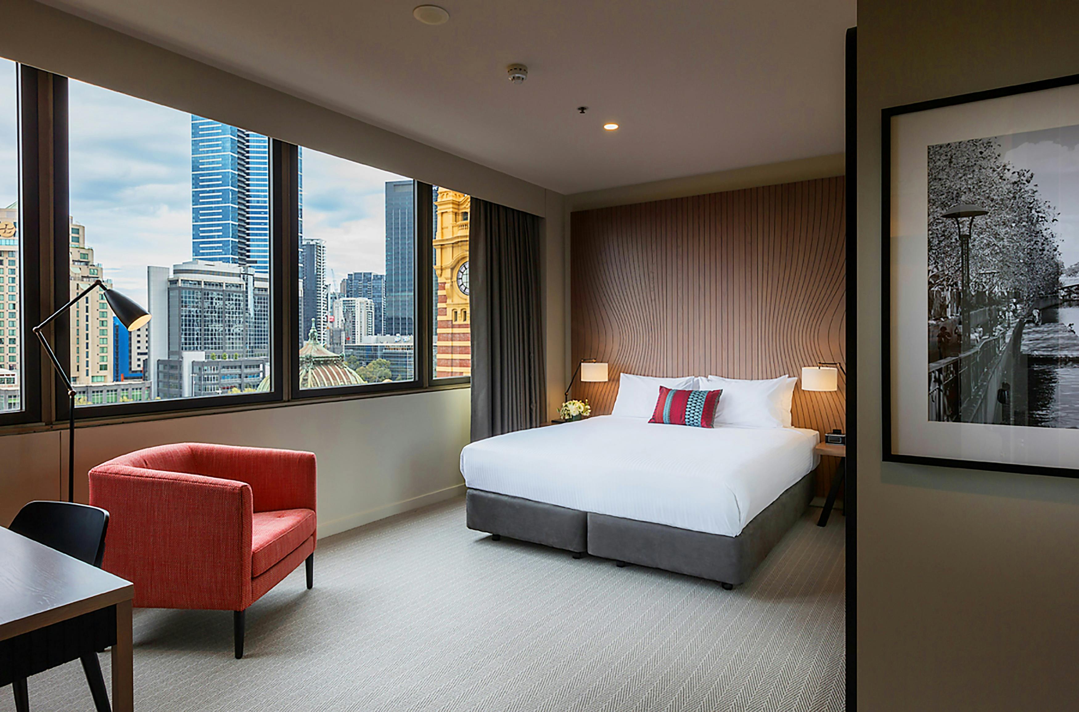 King Guest Room with Skyline View