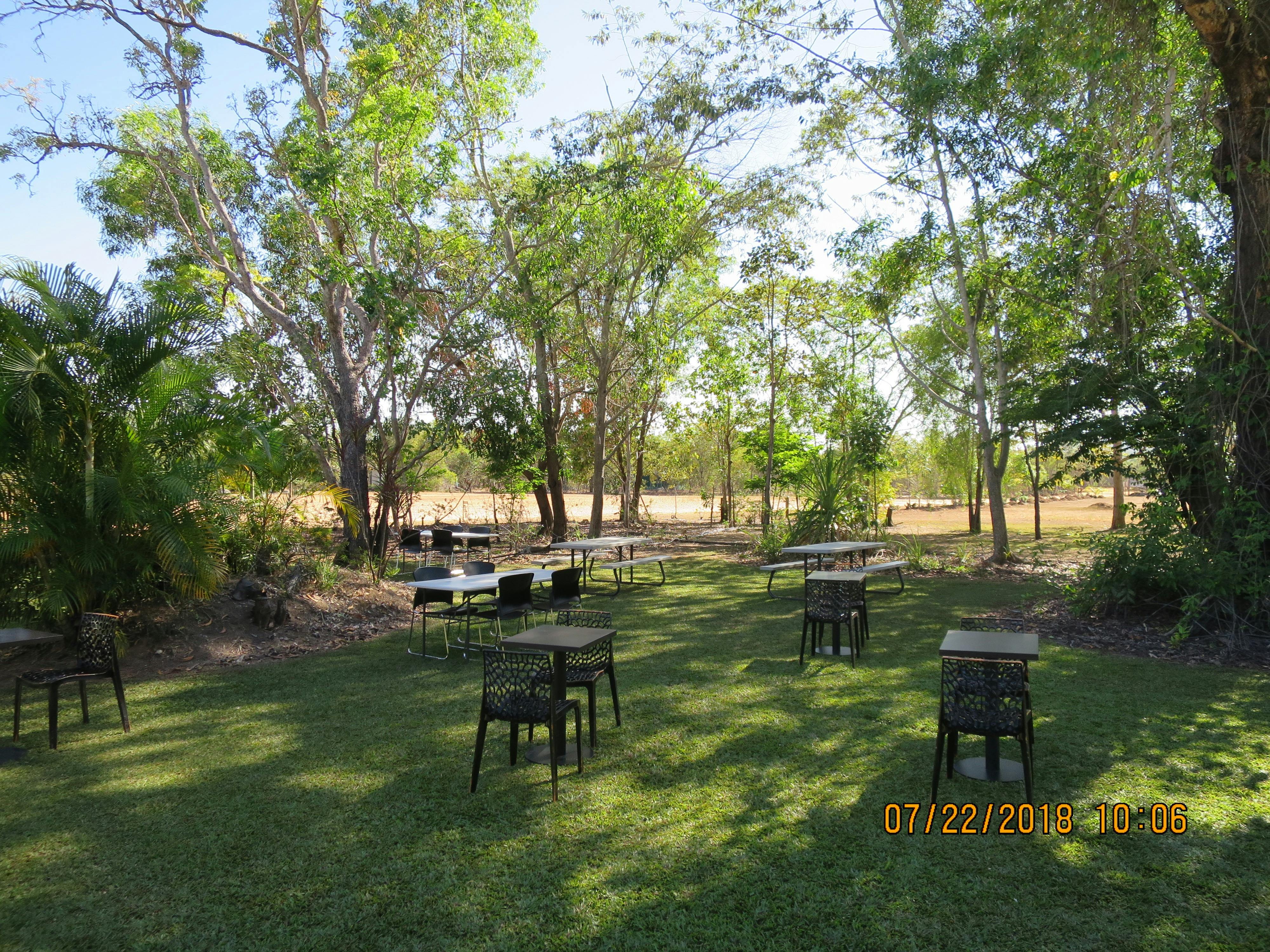 Shady lawn seating