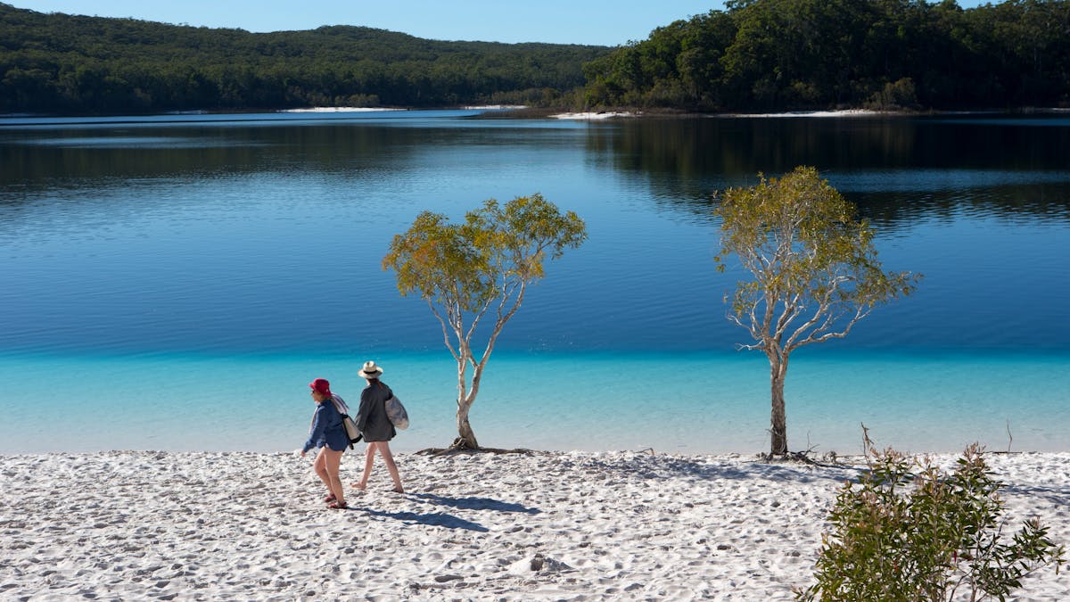 Great Walks - Lake McKenzie