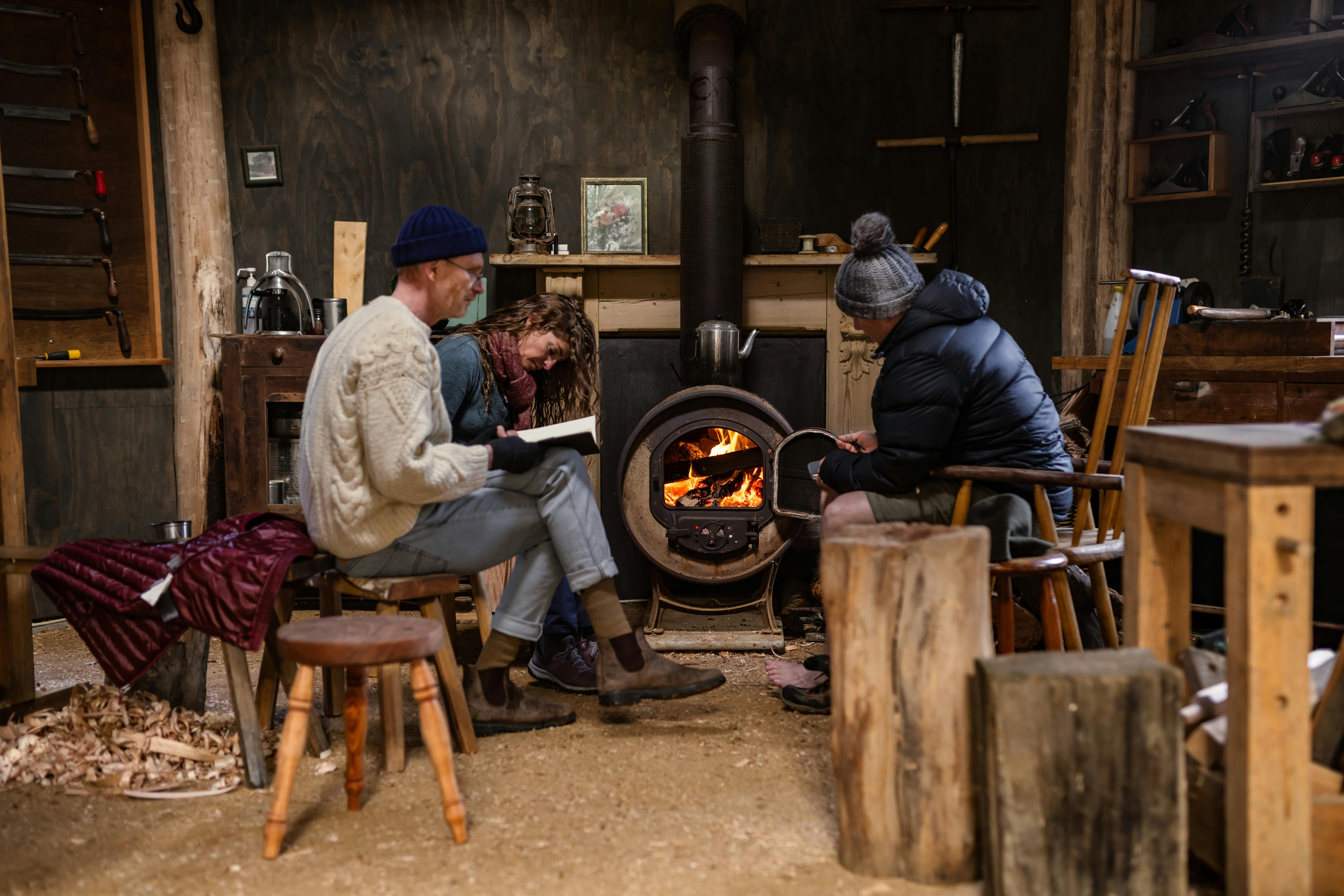 Moutain Hut, Fire, Journalling