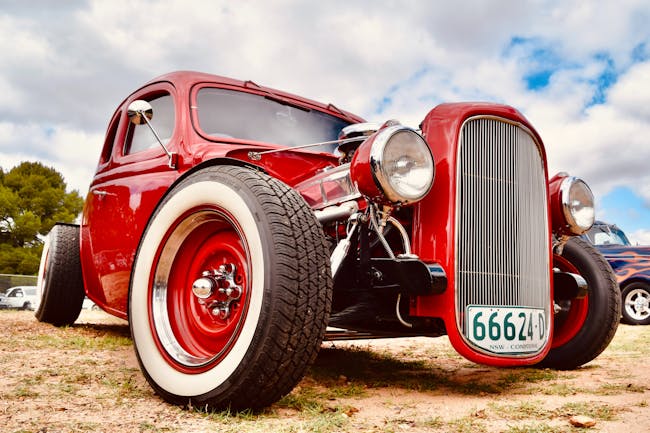 Rod Run - Show n Shine - Red Car
