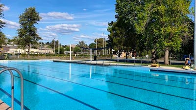 Gundagai Memorial Pool