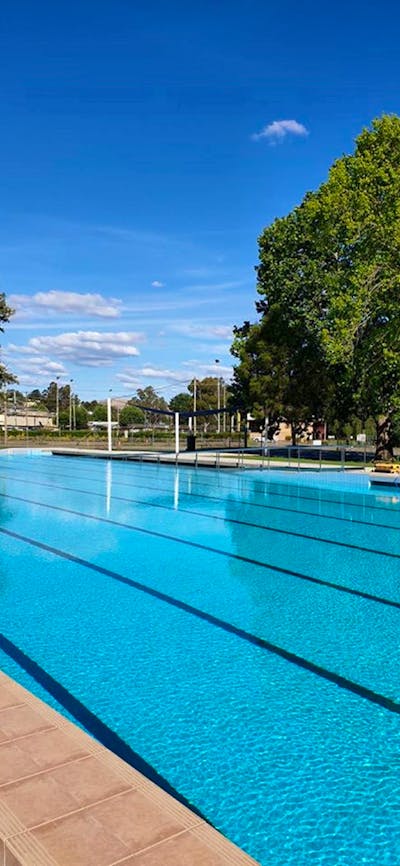 Gundagai Memorial Pool