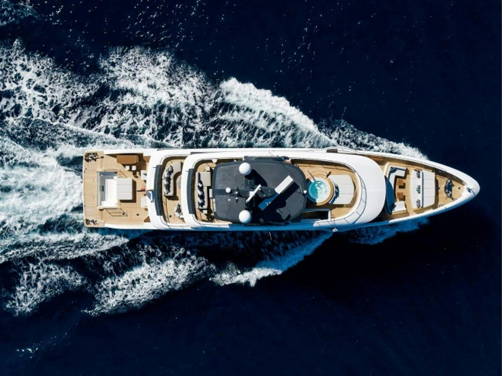 Great Barrier Reef Superyacht Charters - 3 Nights