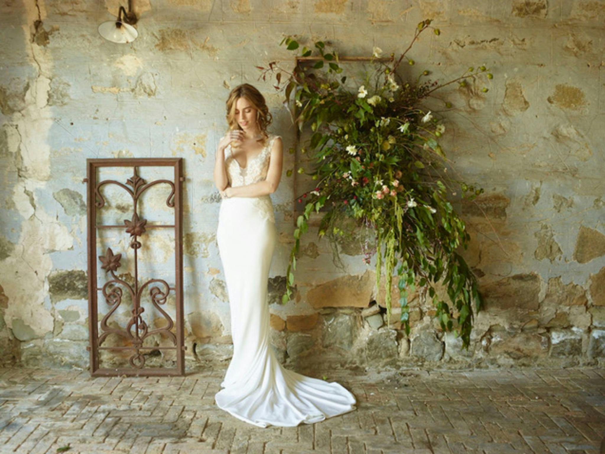 Wallalong House - Bridal Photoshoot