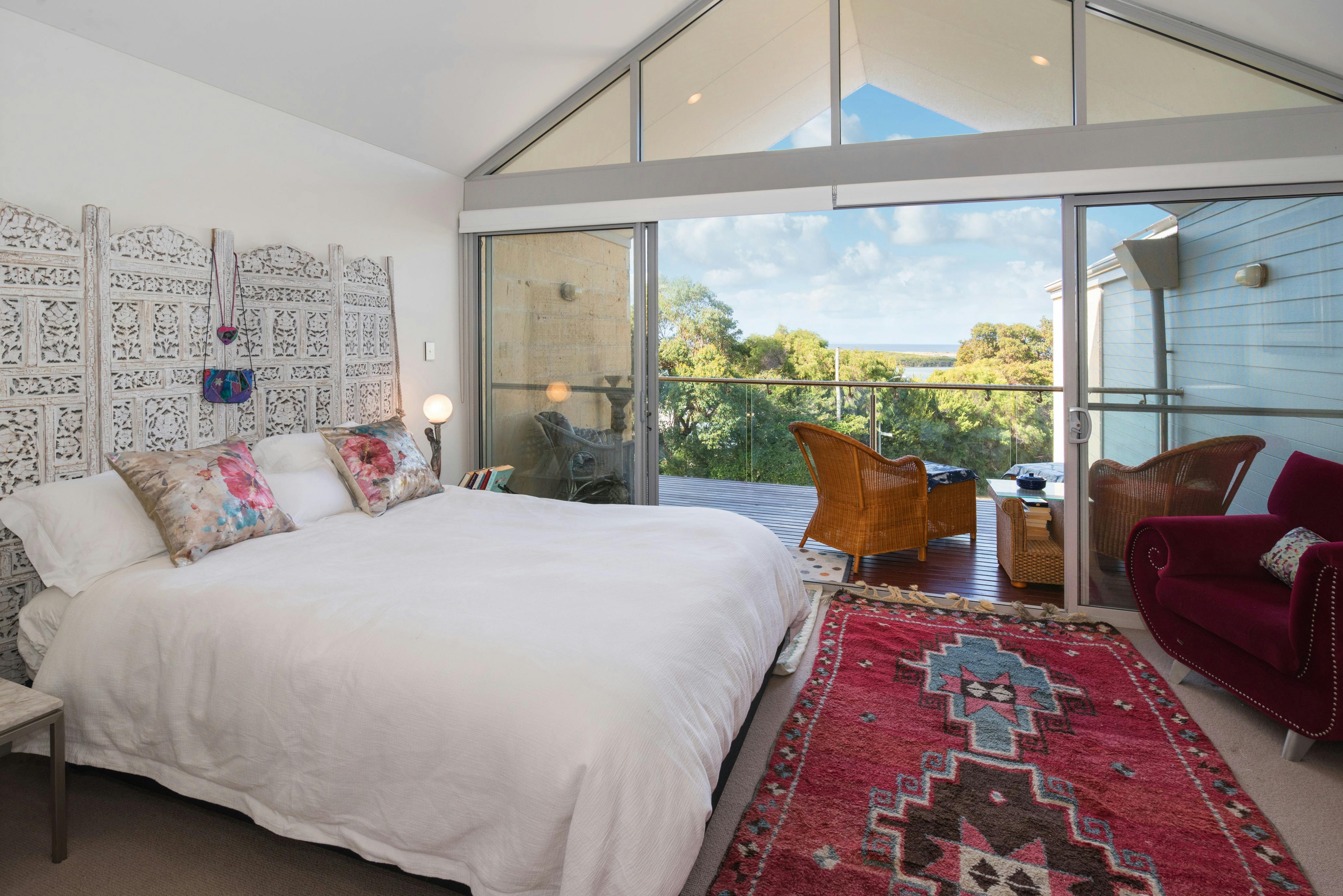 Seine Bay Luxe Retreat