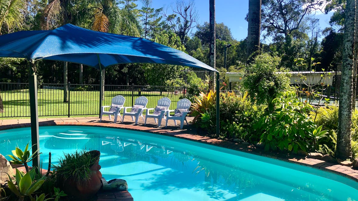 Swimming pool