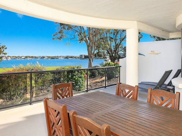 Enjoy beautiful river views from all apartments, regardless of level.