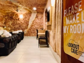 Lookout Cave Underground Motel