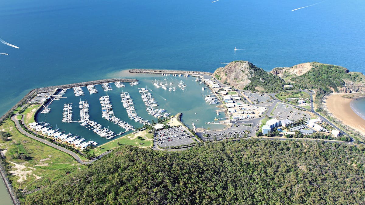 photo of Rosslyn bay marina & boats