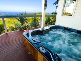 White House Jacuzzi Spa with Pacific Ocean Views
