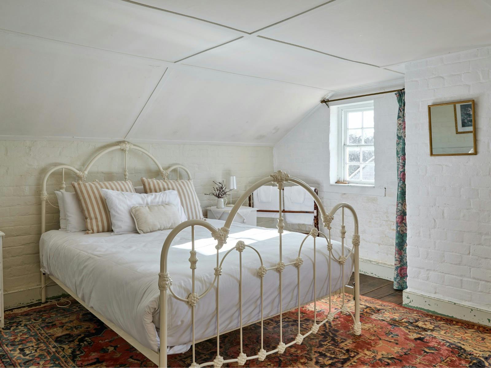 Coachmans Cottage Bedroom