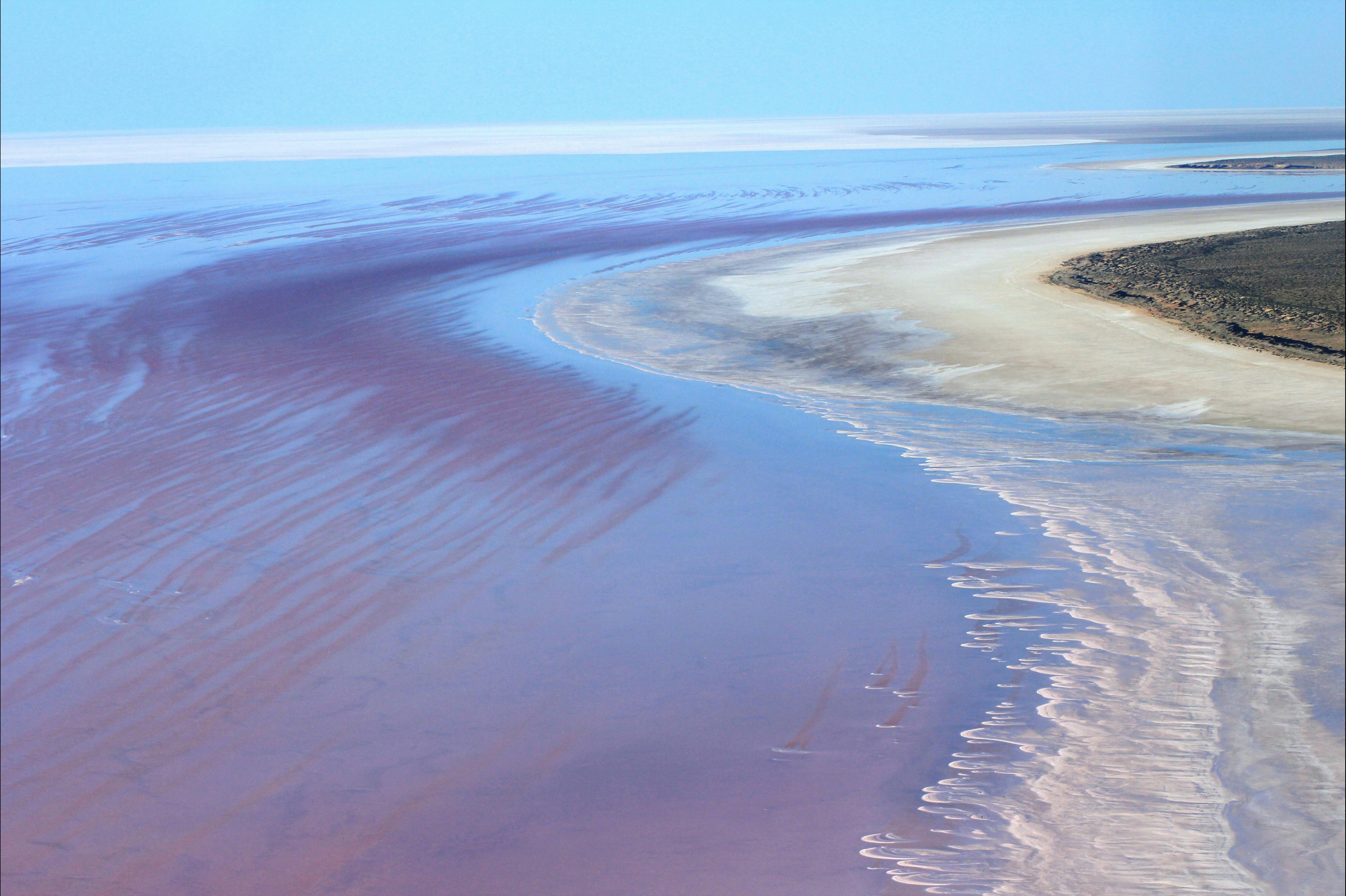 Lake Eyre  Flinders Ranges  tour with Spirit Safaris Outback & Wilderness Tours