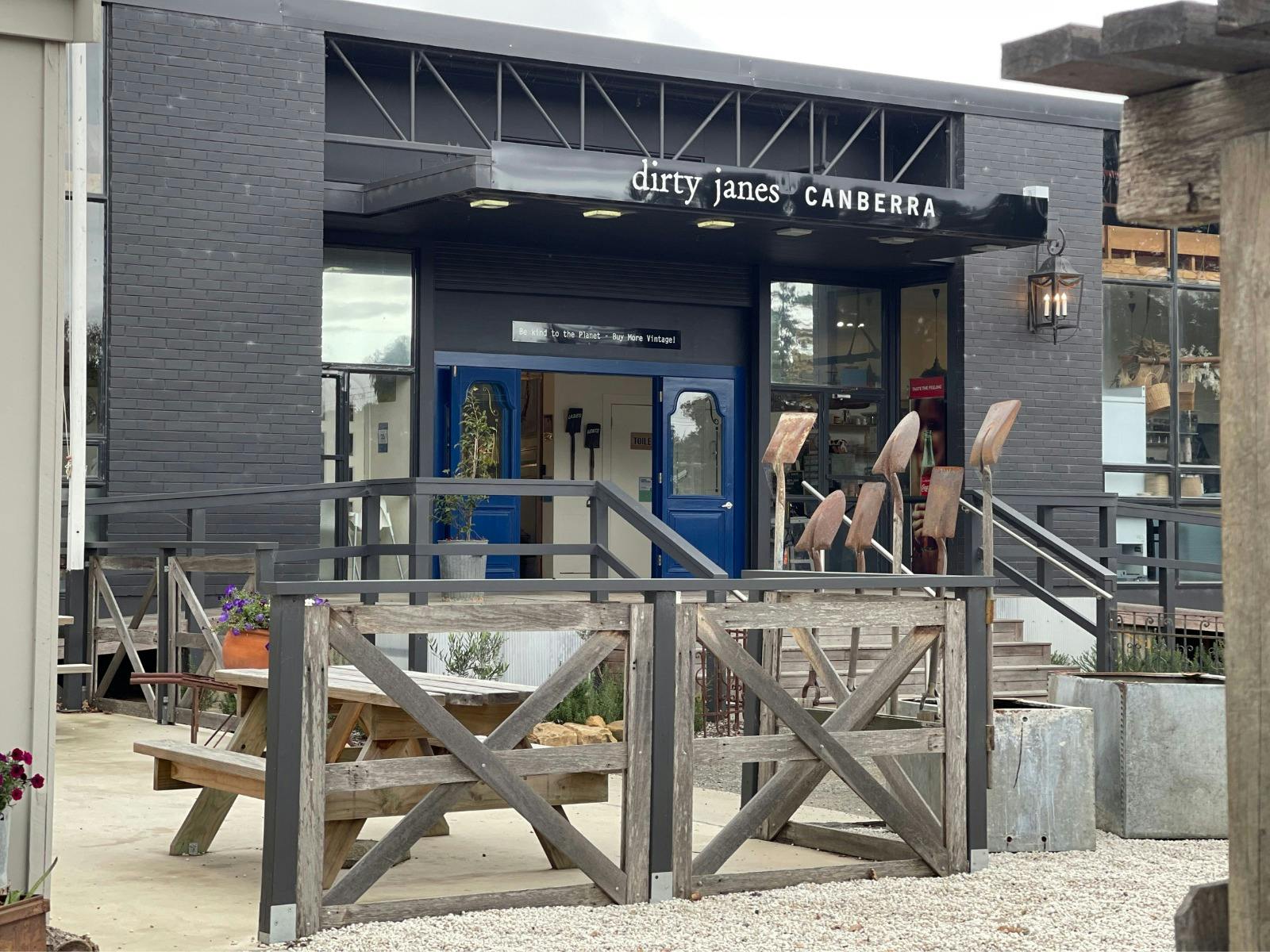 Outdoor seating for Salters at Dirty Janes