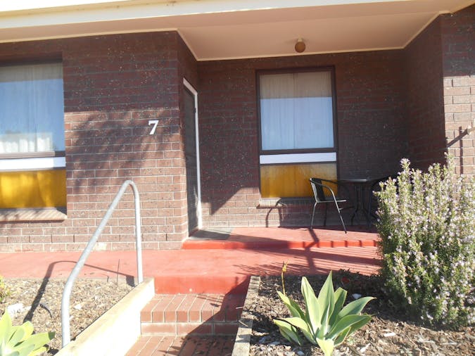 Fishermans Retreat Unit 7