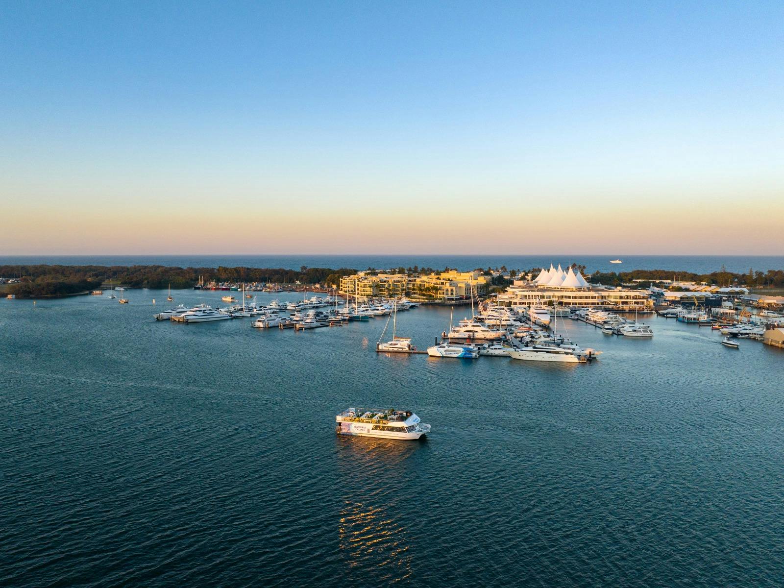 Sea World Cruises delivers the ultimate Gold Coast dining experience on a state-of-the-art vessel.