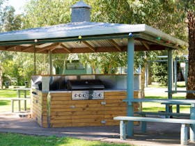 Kalganyi Holiday Park BBQ Mount Gambier
