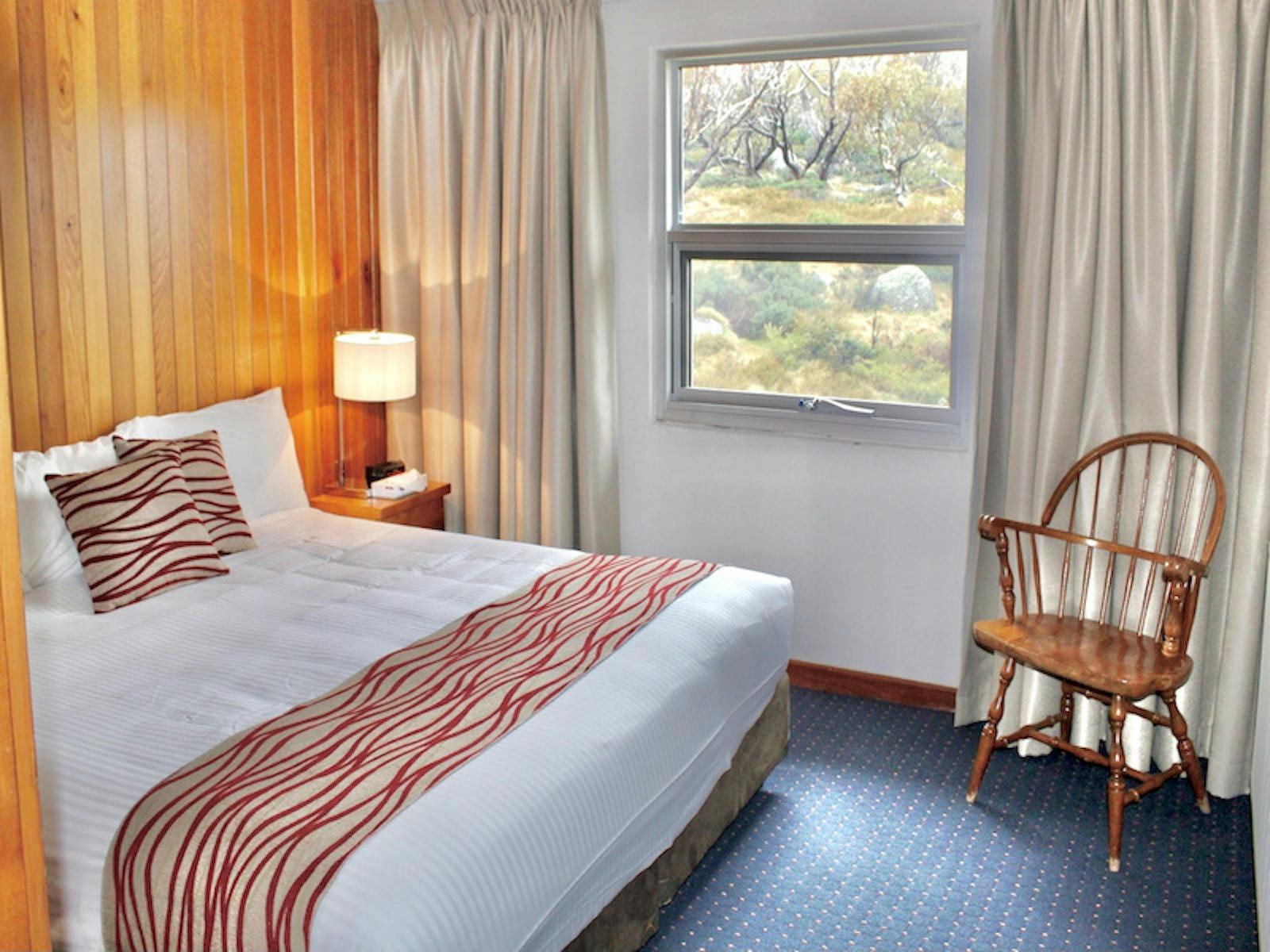 Snowgum Room with En Suite