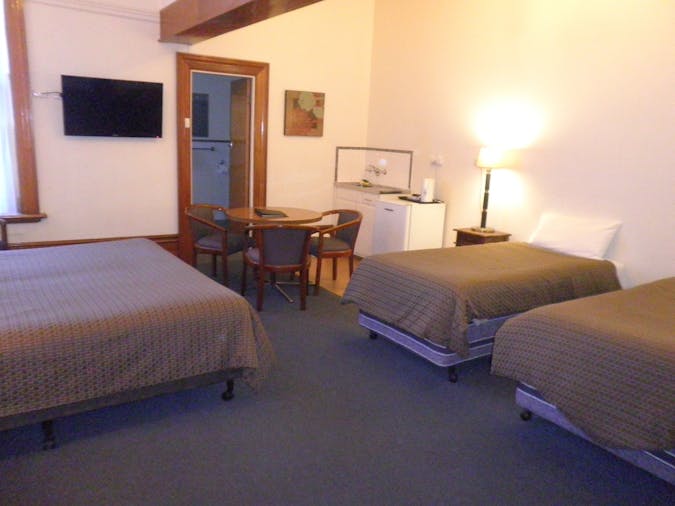 Deluxe Family Room