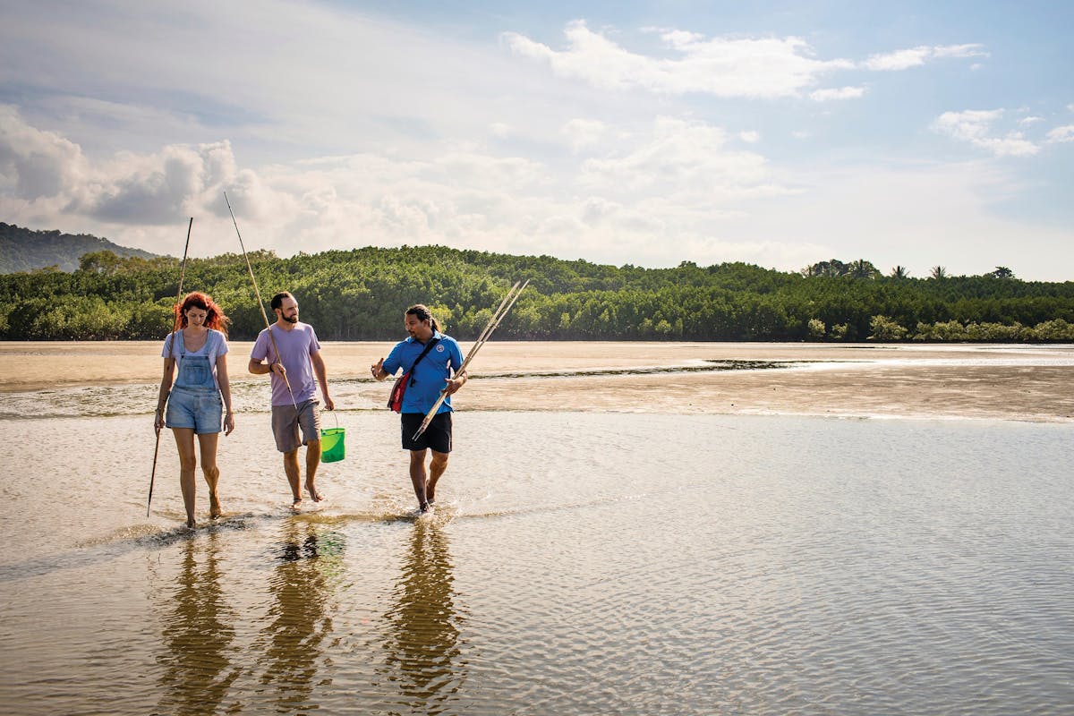 Experienced aboriginal guide at Cooya Beach