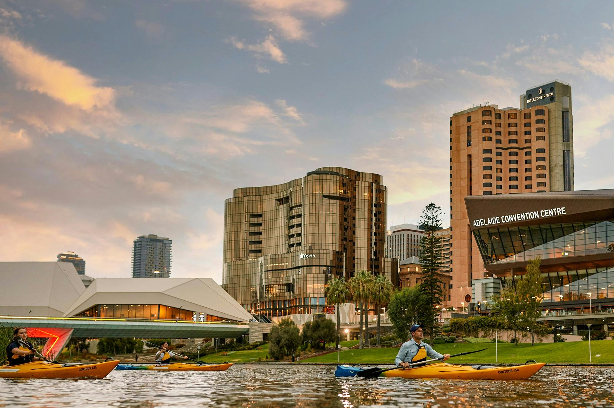 Seeing Adelaide monuments from the seat of a kayak