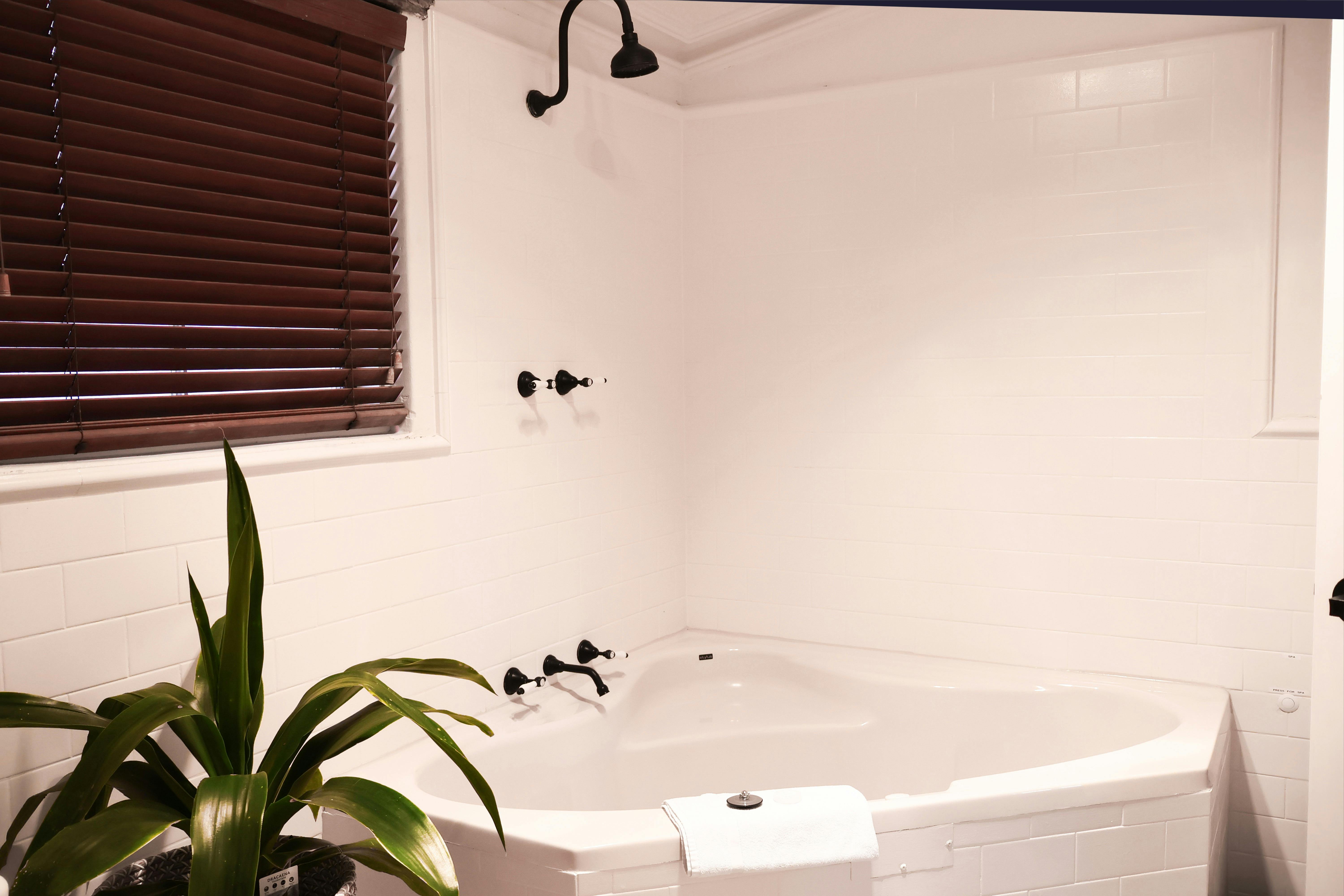 Cottage Bathroom