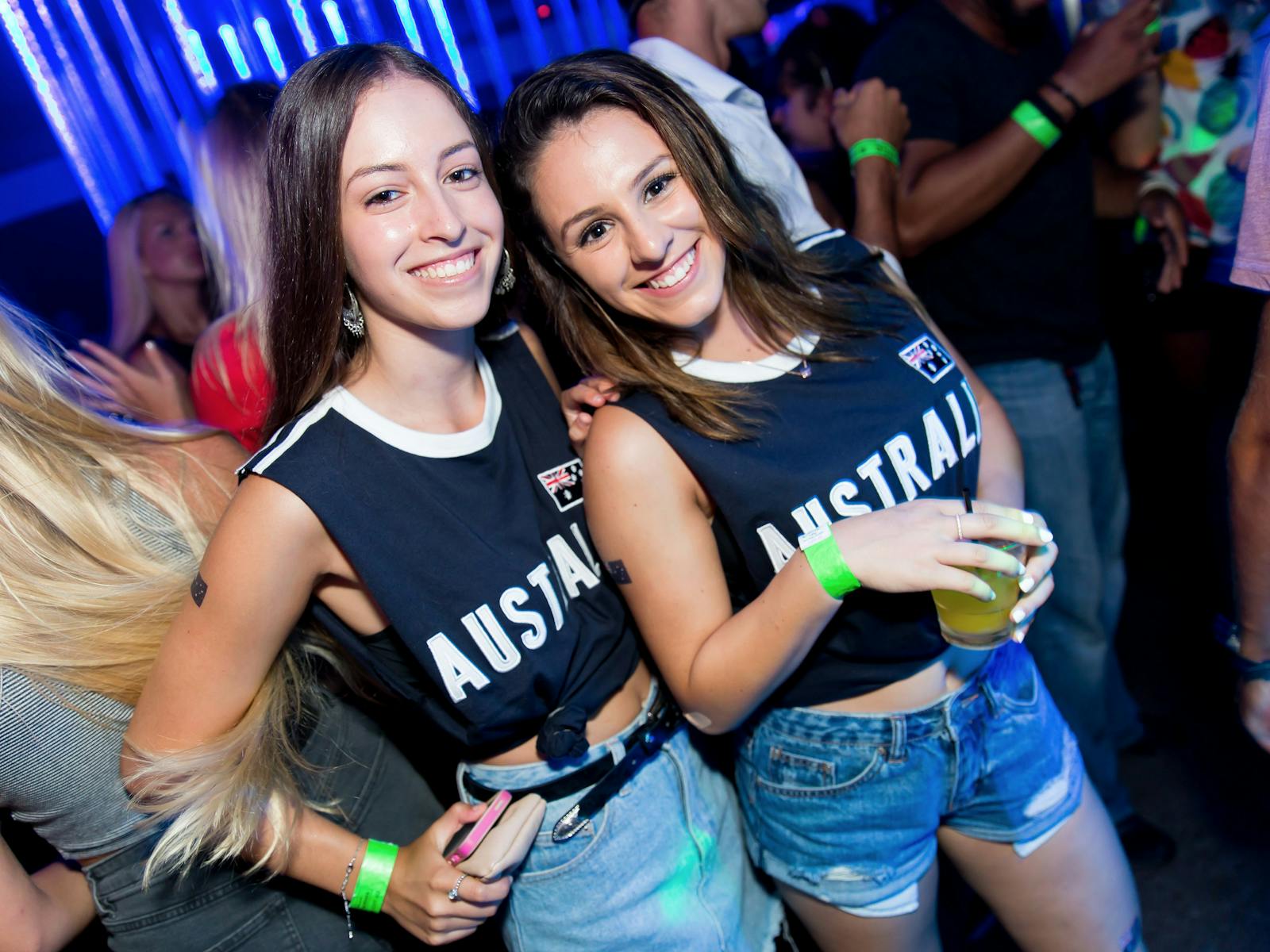 Party Girls on Down Under Party Tour