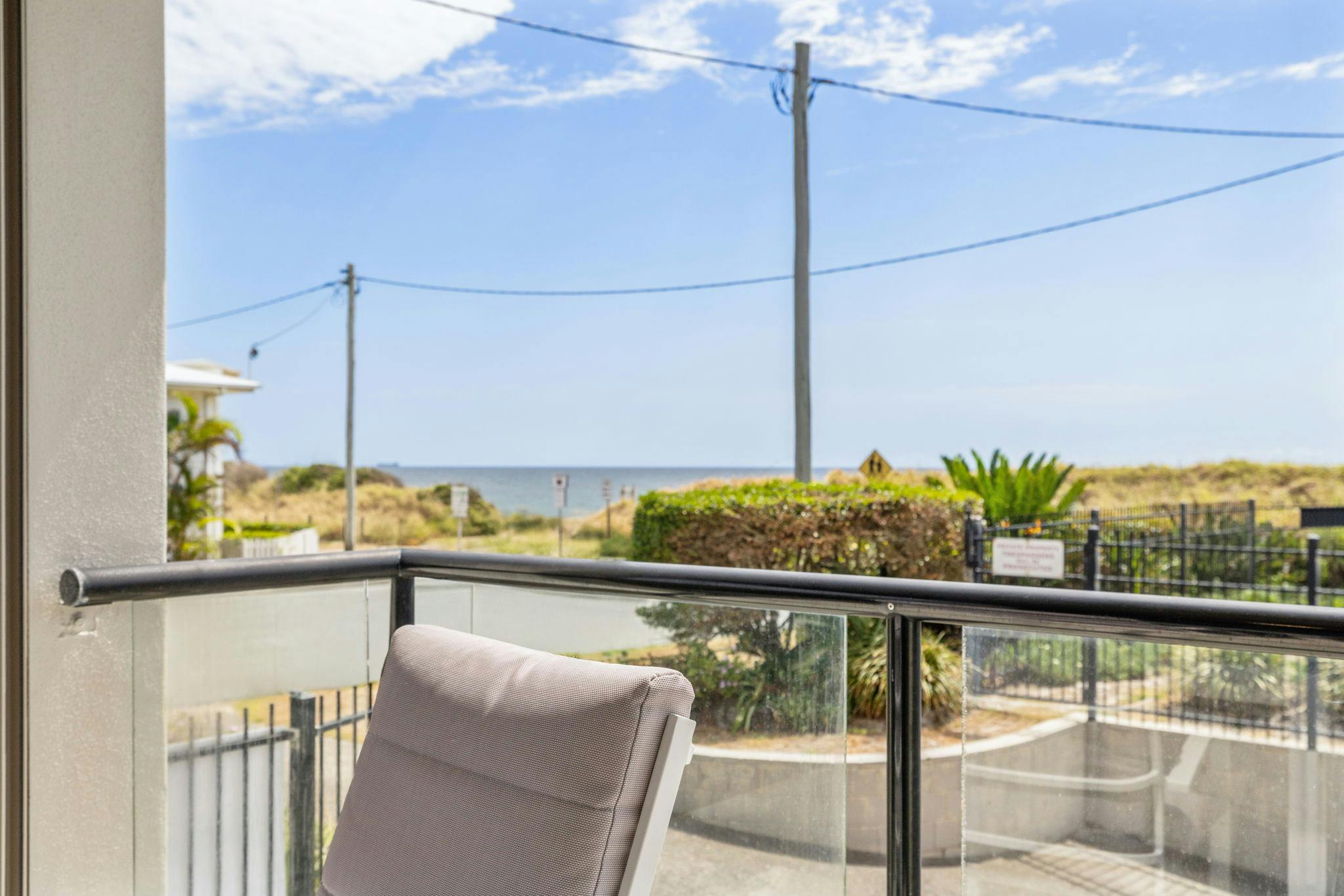 Best Location in Woorim - Ocean Front + Pool