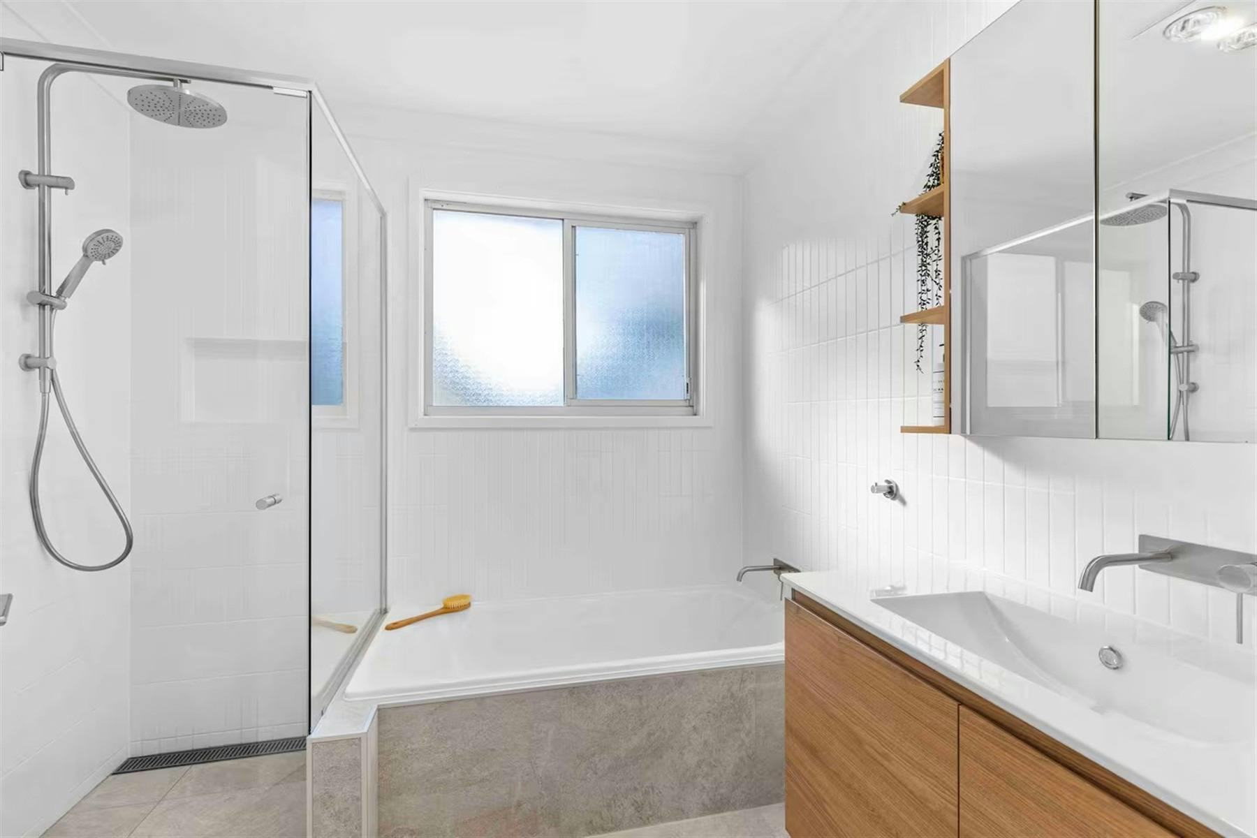 Hyams Beach holiday house cleaning
