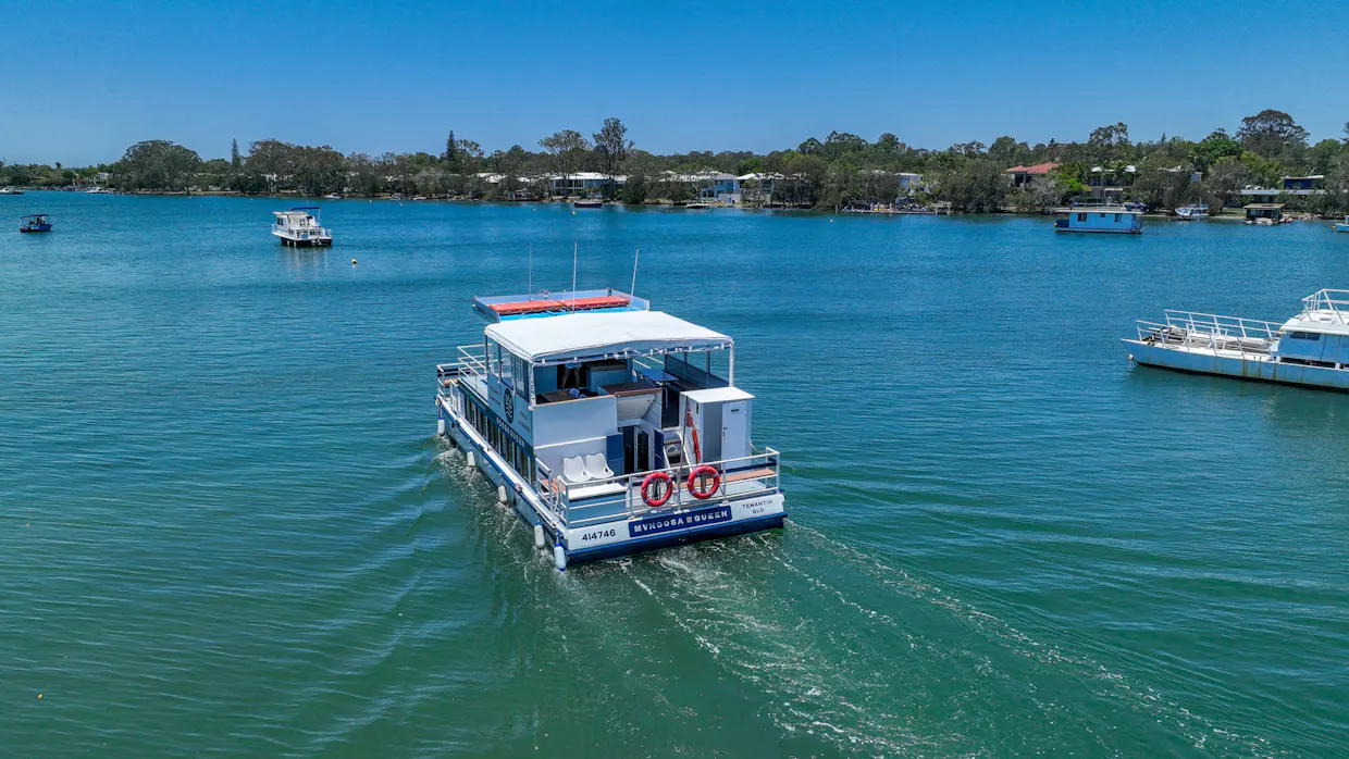 10% off Noosa Queen Lunch Cruise