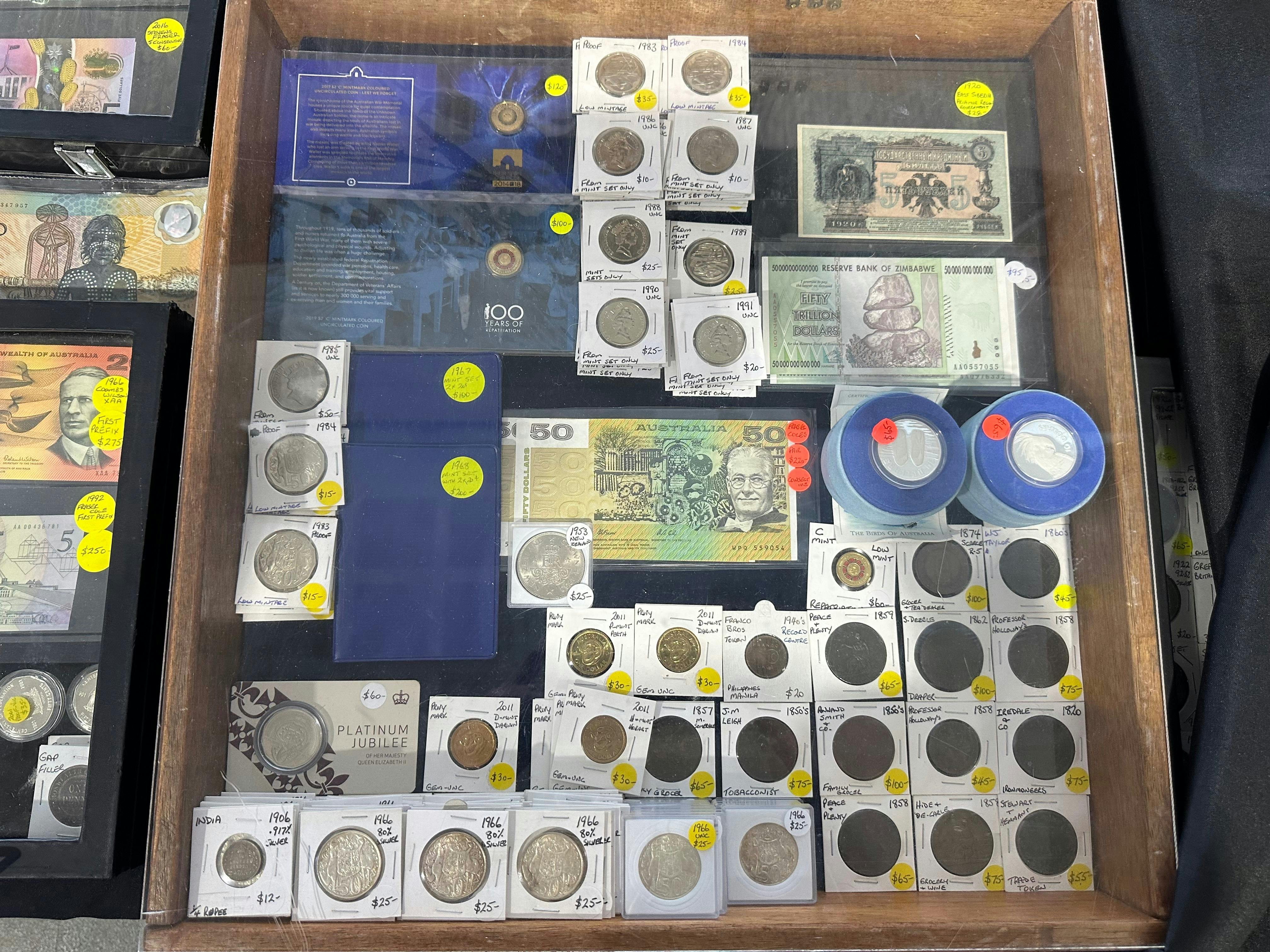 Coins & Bank notes