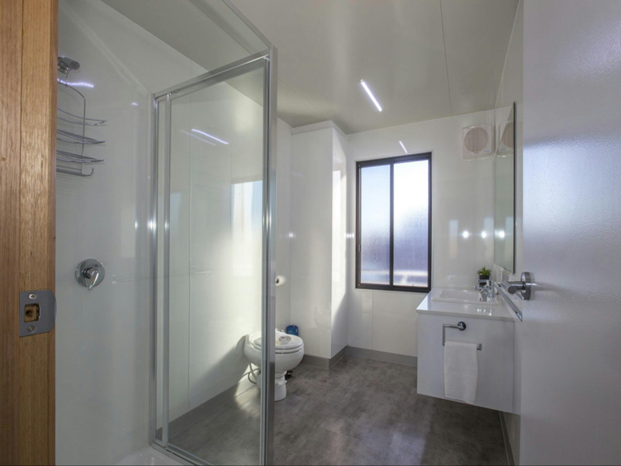 Ruby Luxury's modern bathroom