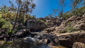 Crows Nest Falls