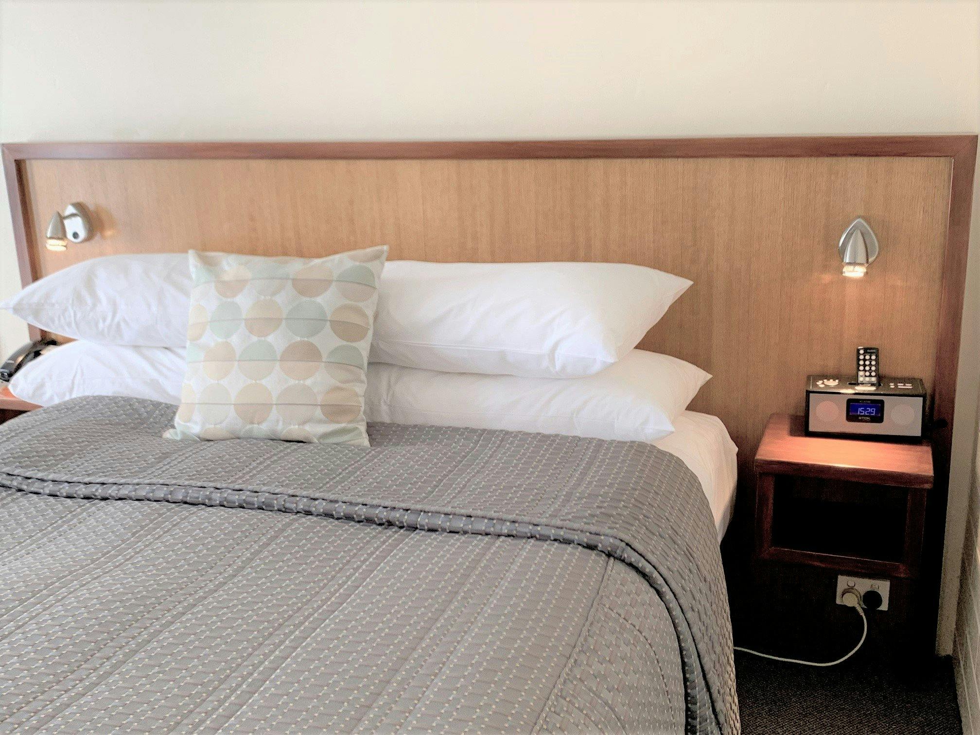 Standard Queen Room