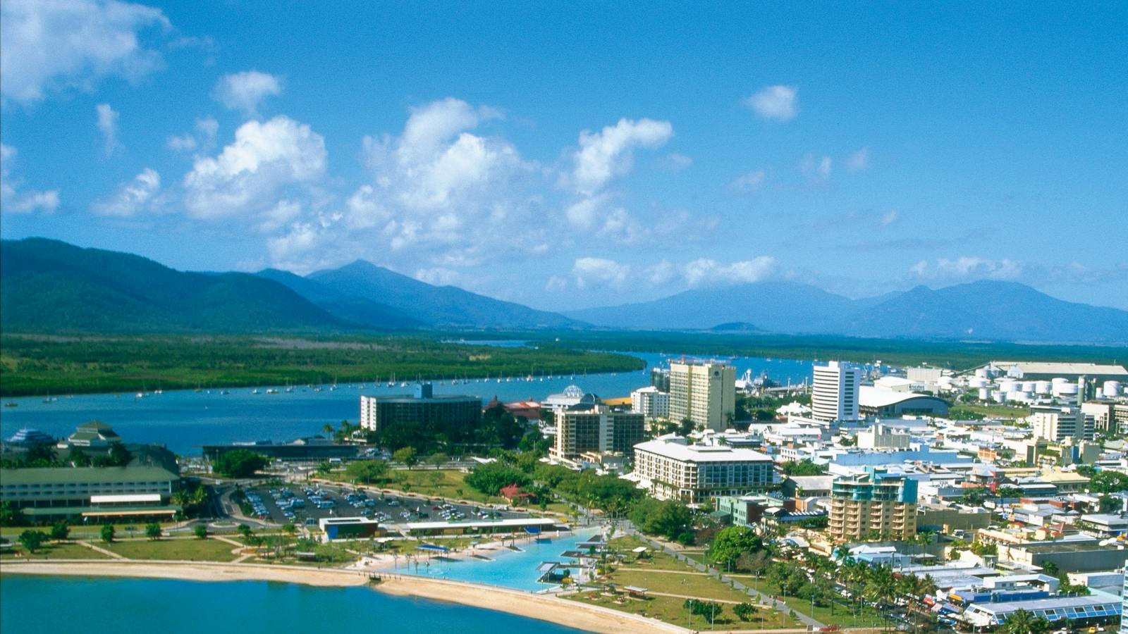 View looking into the Esplanade Lagoon