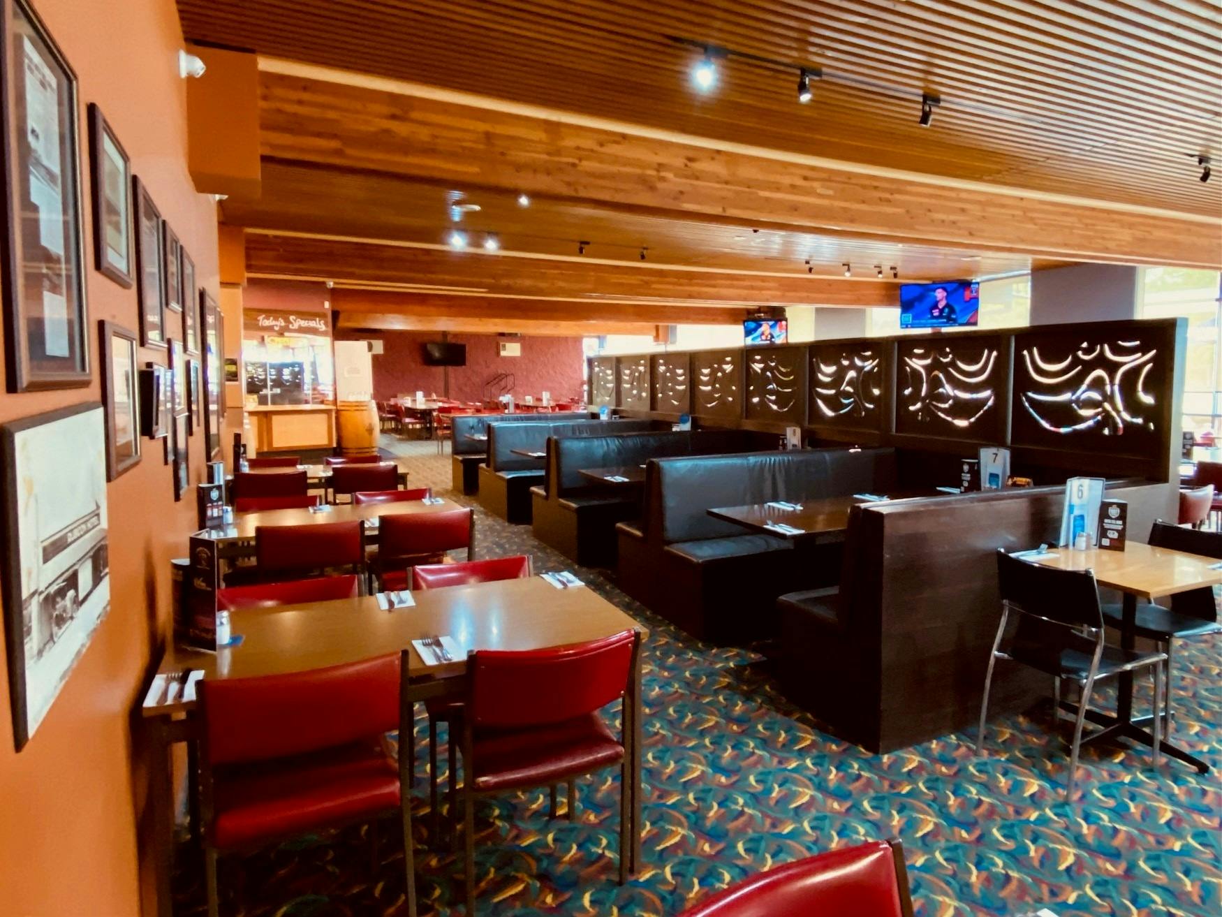 Bistro Booth seating