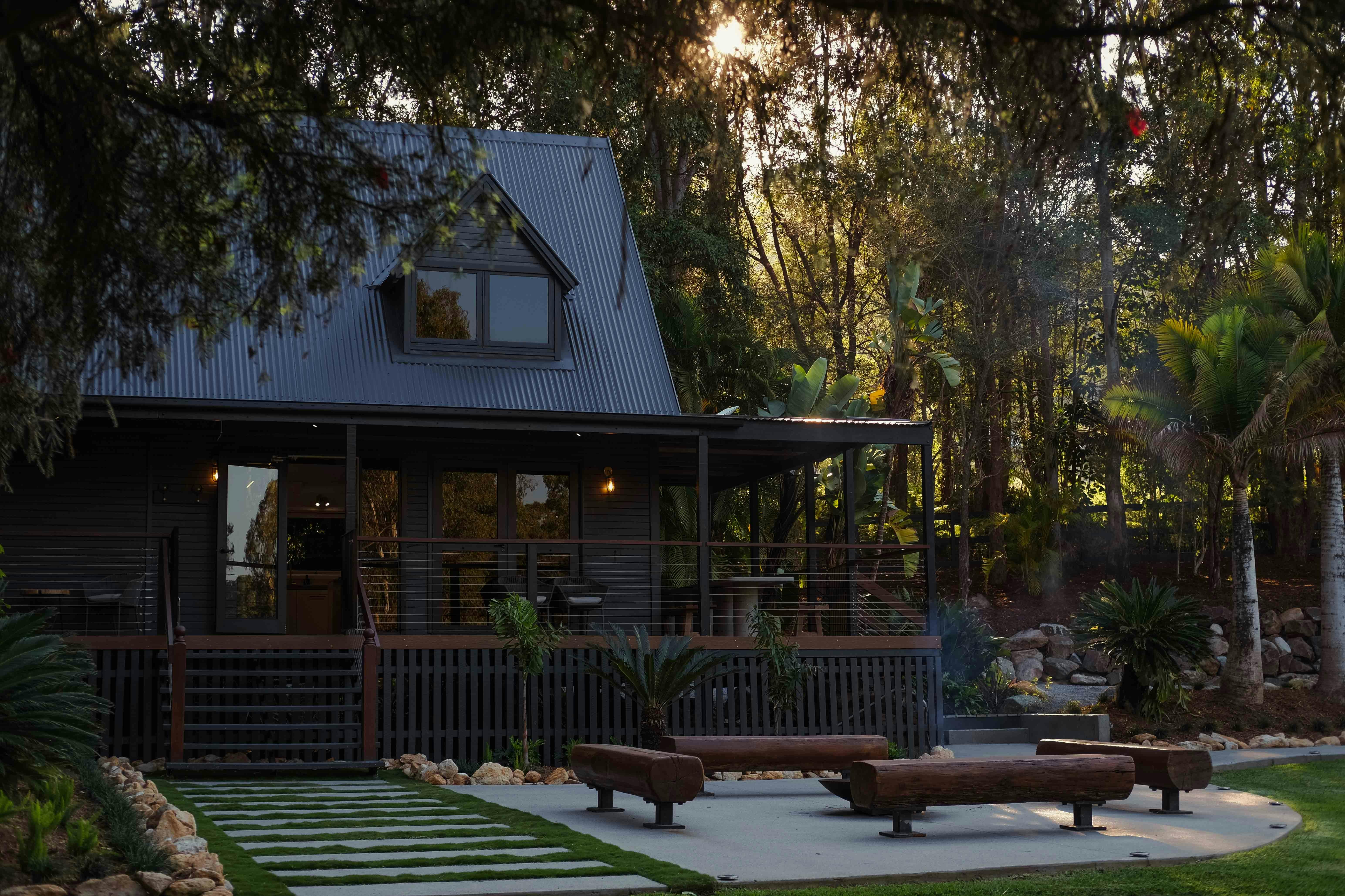 Yarrabee Place Main House and Fire Pit