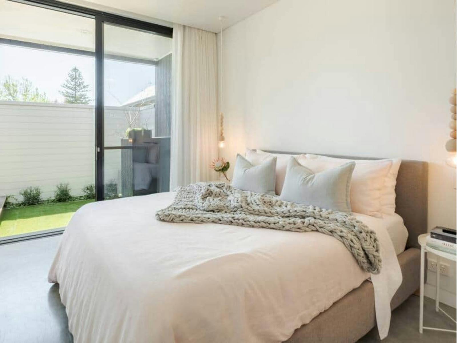 Master opening out onto the courtyard