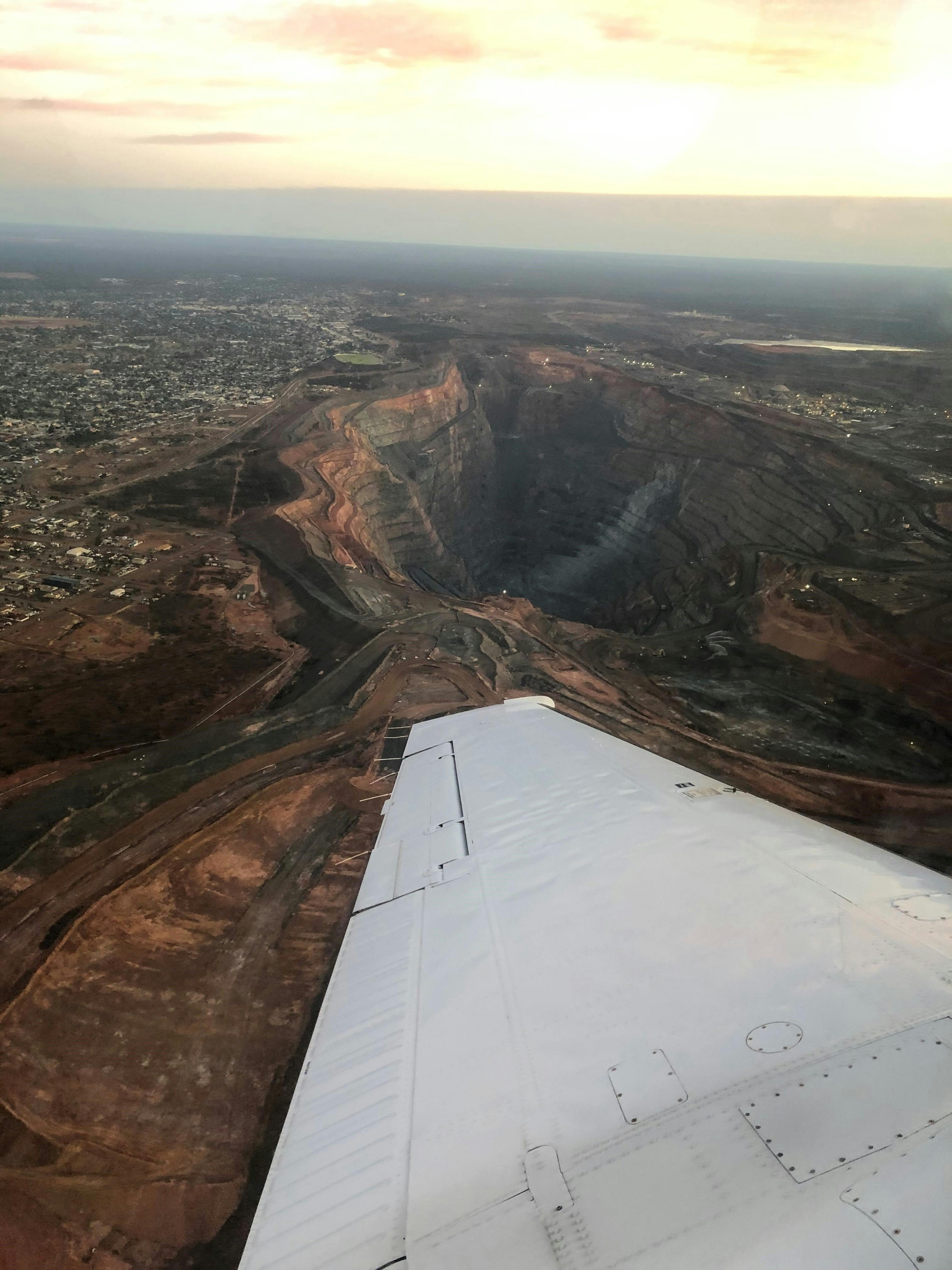See the majestic Kalgoorlie Super Pit from the best viewpoint you can get!