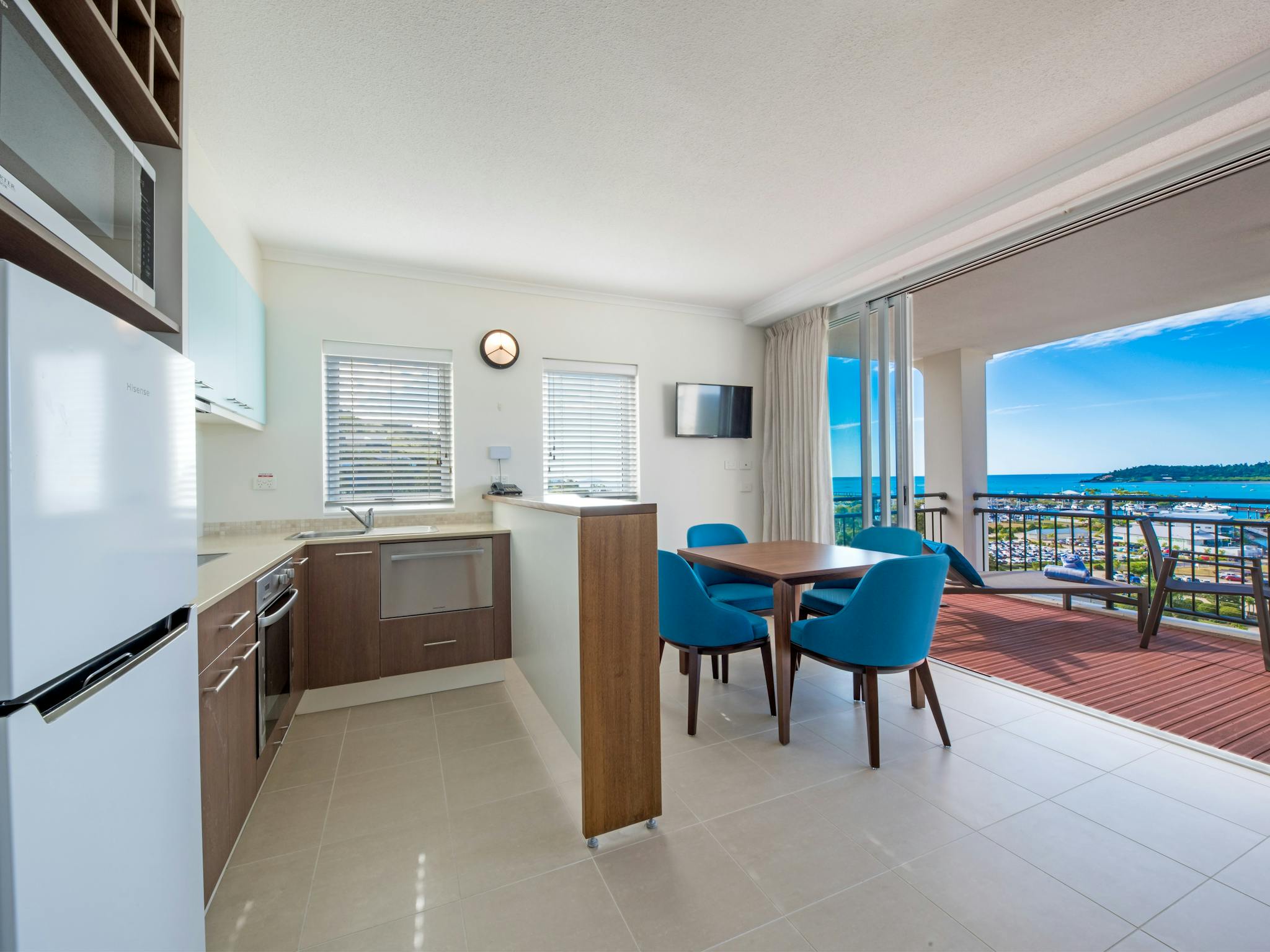 2 Bedroom Ocean View Apartment 2 Bedroom Ocean View Apartment