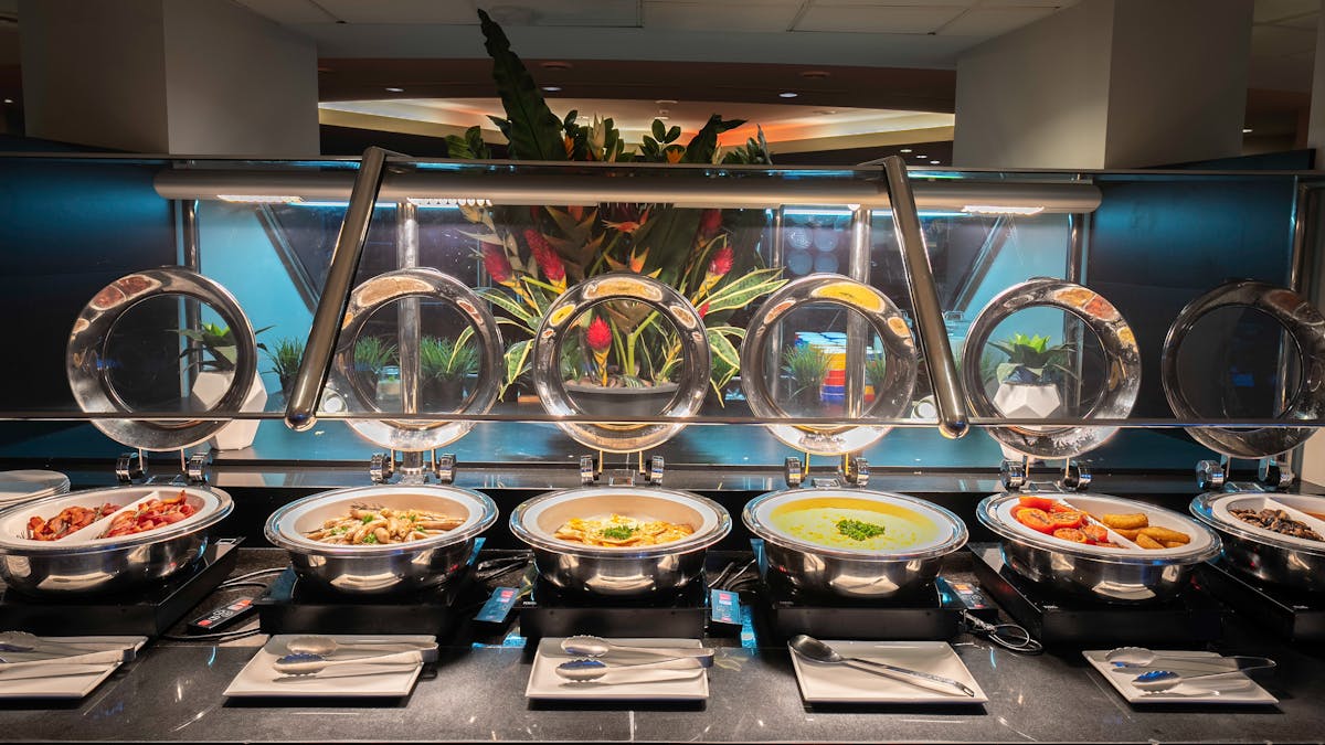 Atrium hot buffet