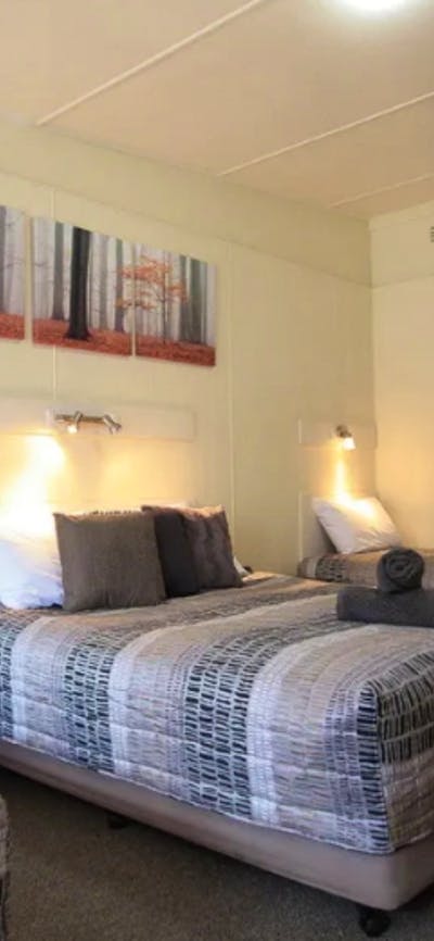 Hi-Way Motor Inn