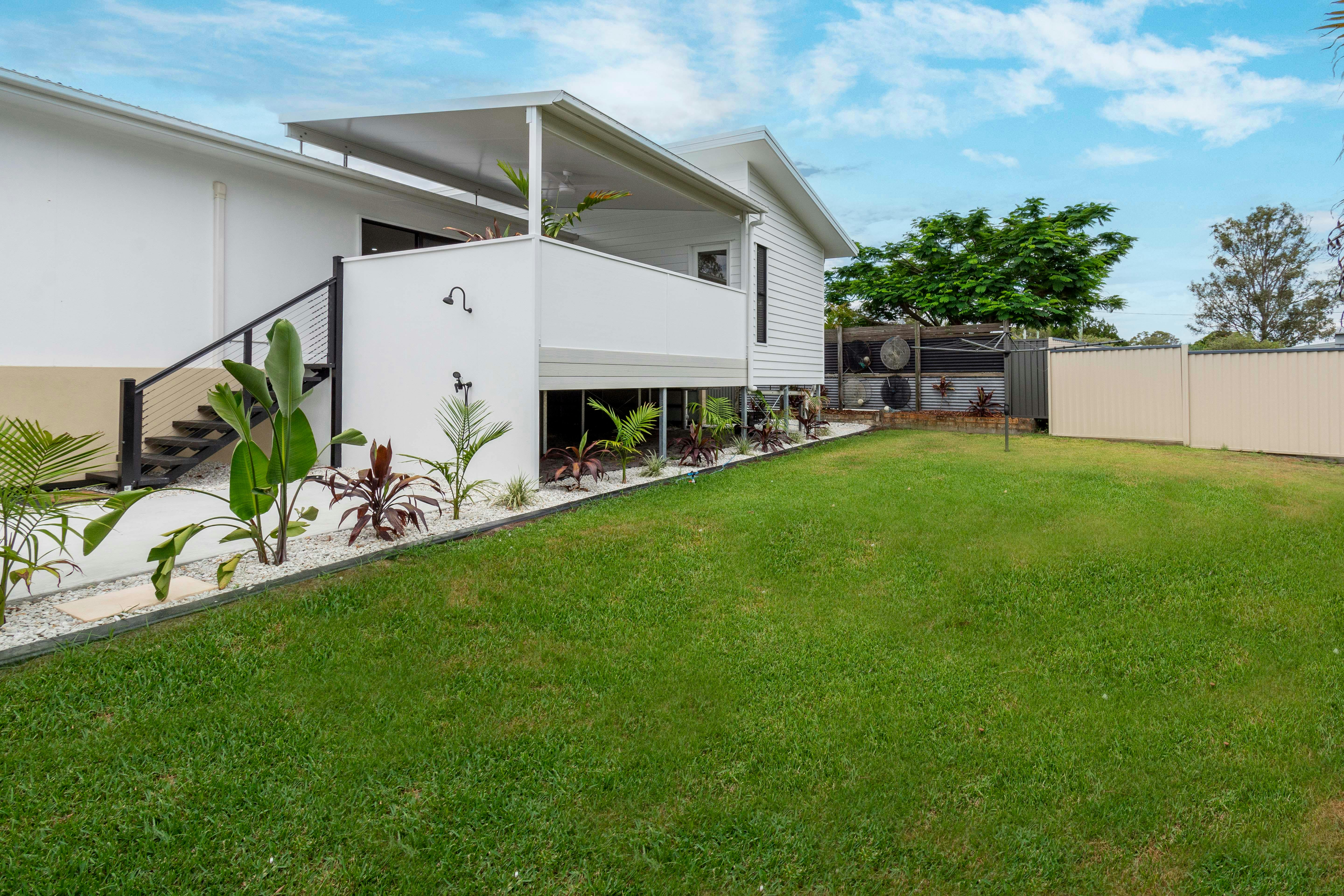 Beach Shack - Bongaree