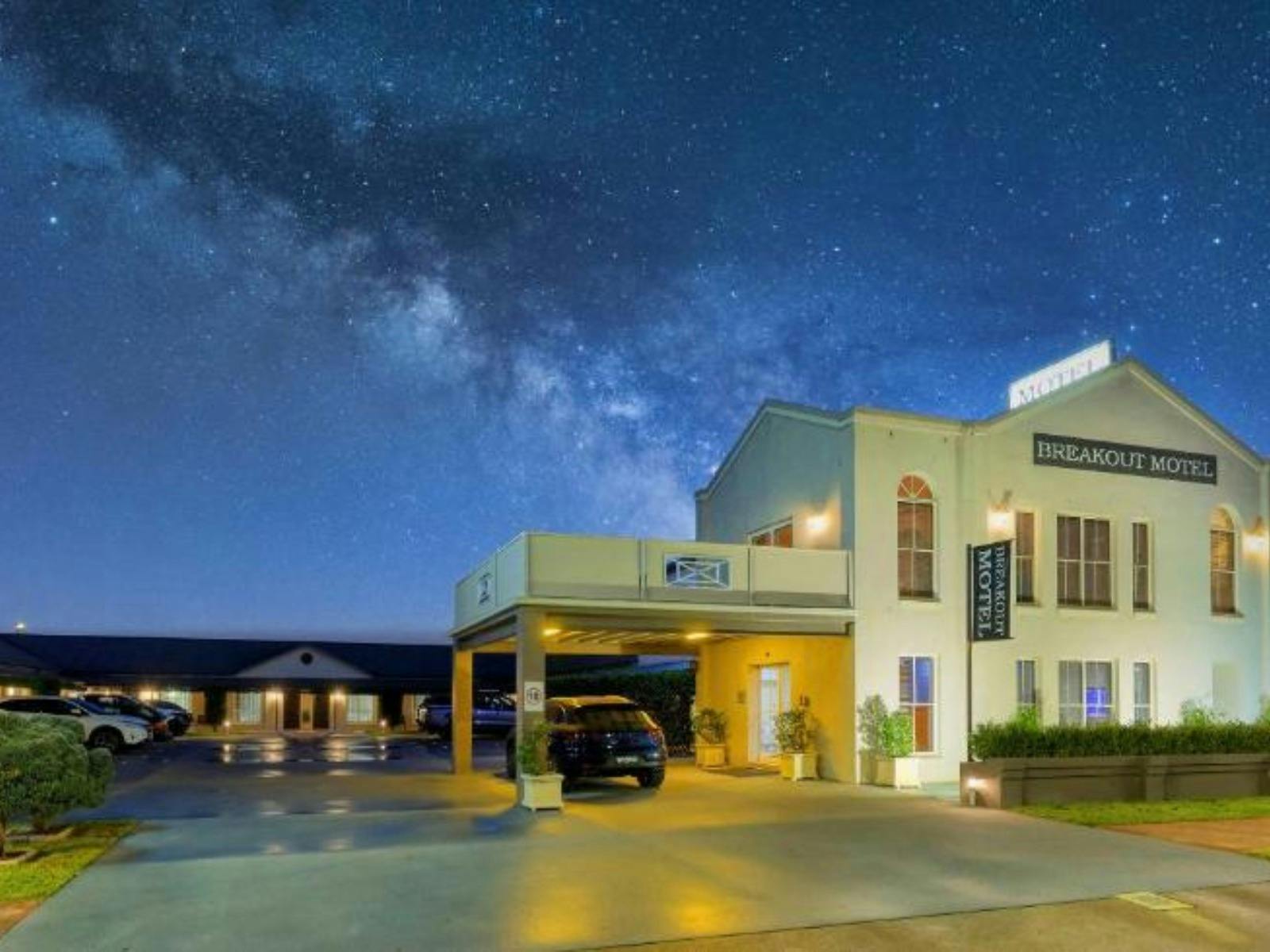 브레이크아웃 모텔 카우라