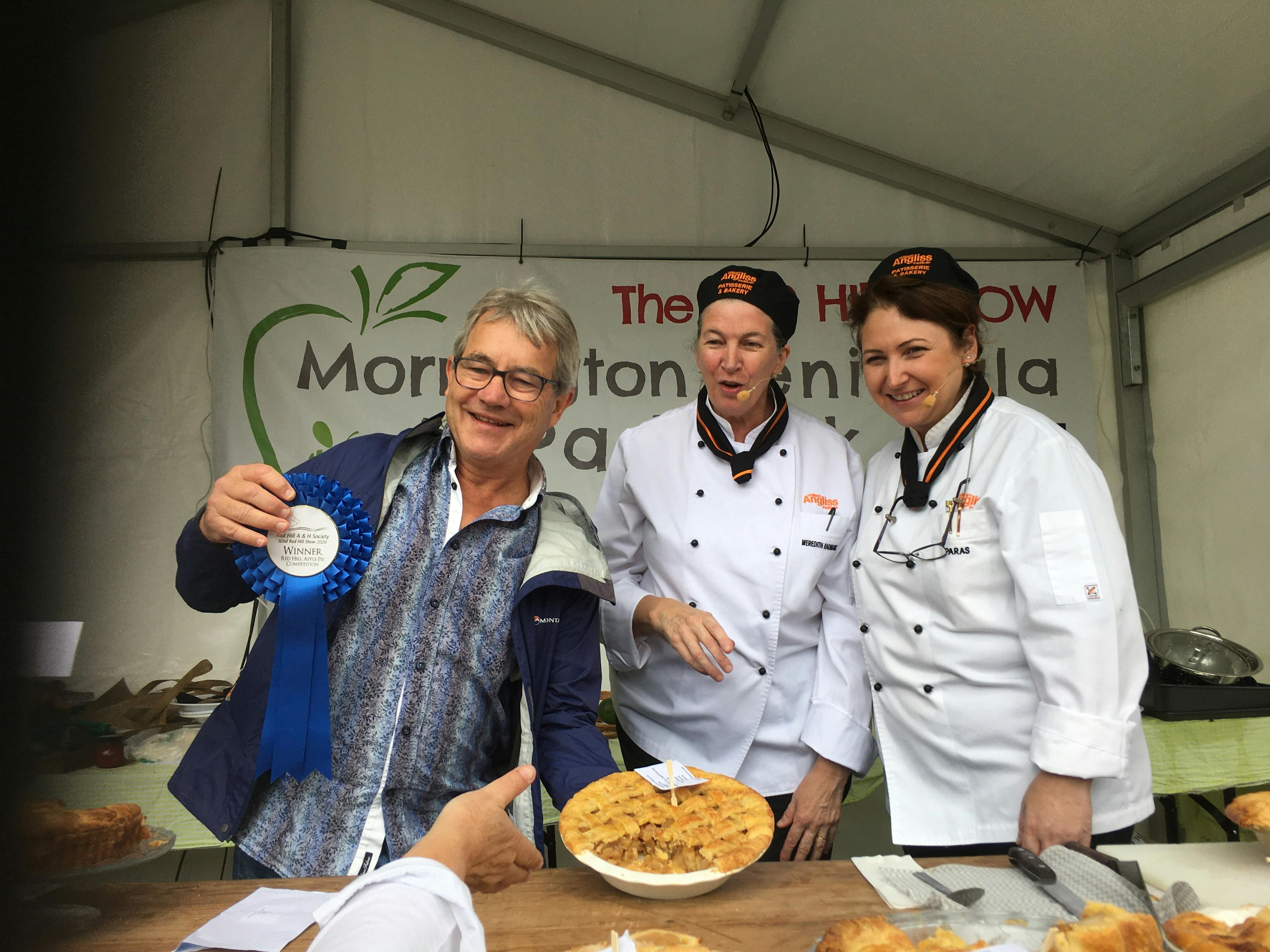 Red_Hill_Show_Apple Pie Competition
