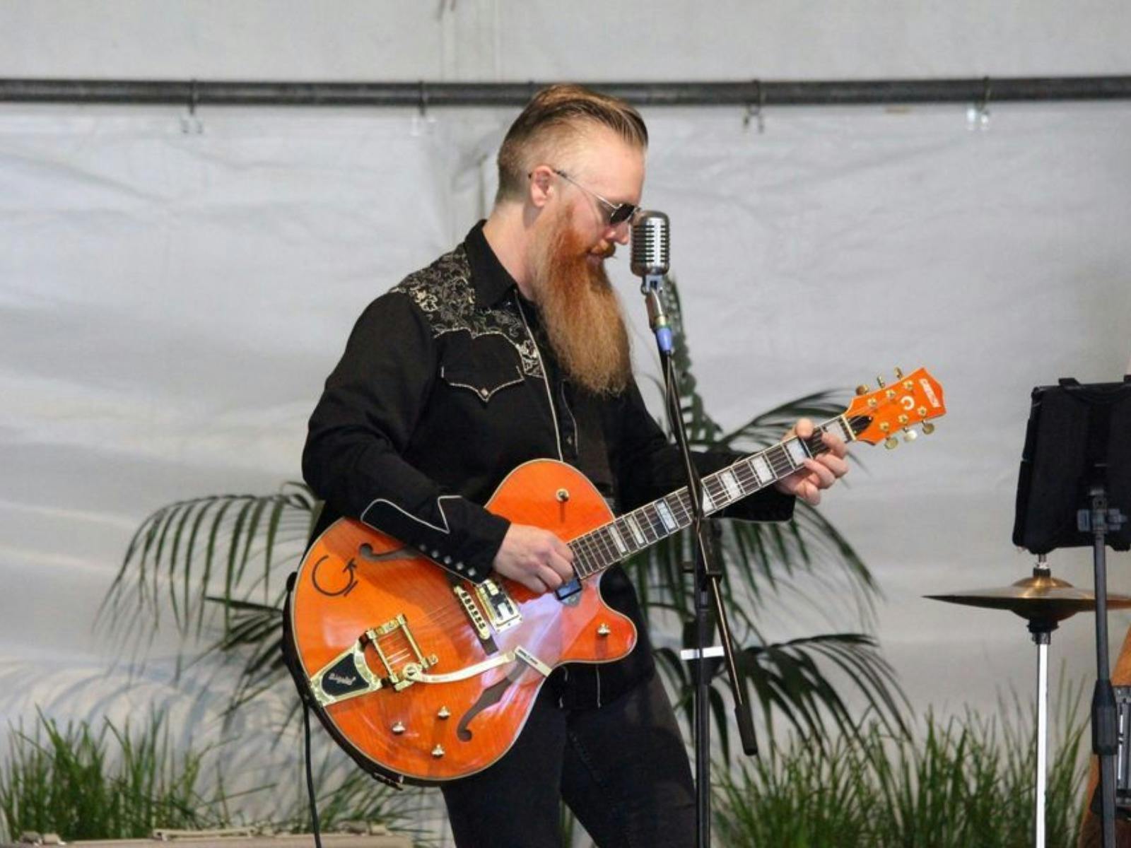 Adam Cameron - Blues, Brews and Barbeque