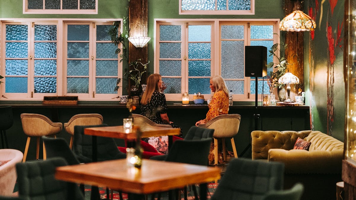 Mona Lisa's Lair - Miami Marketta