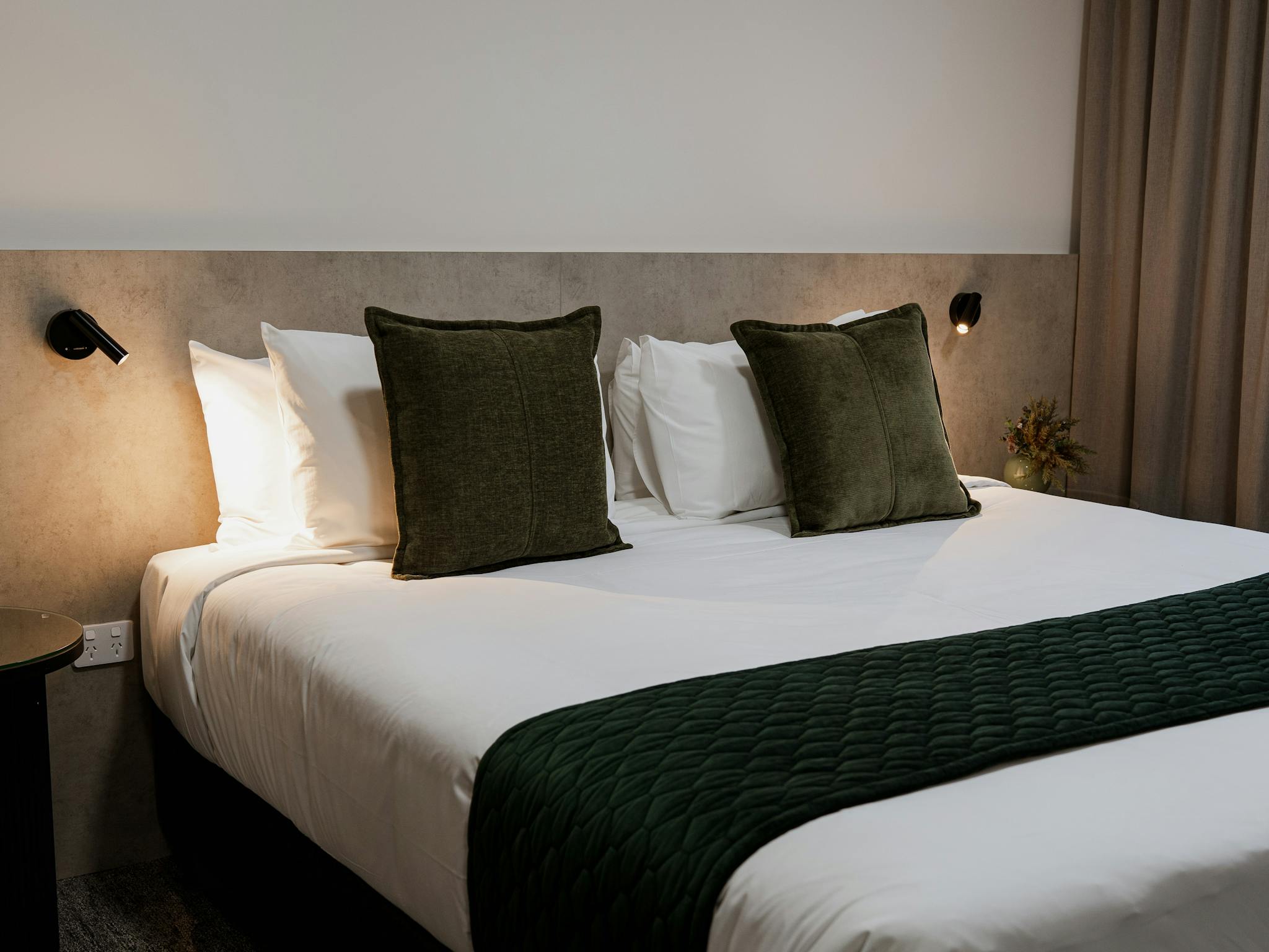 Elegantly designed Suites offering luxurious king bed with modern furnishings. Elegantly designed Suites offering luxurious king bed with modern furnishings.
