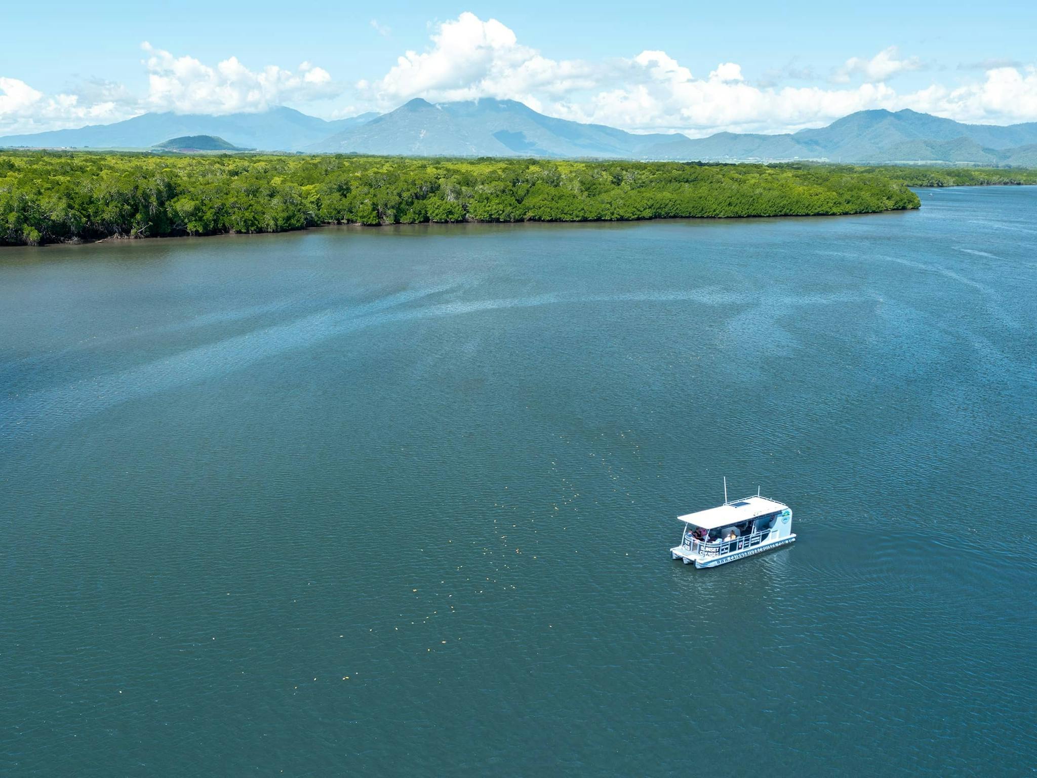 River cruise on Trinity Inlet. River cruise on Trinity Inlet.